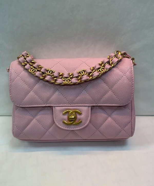 Sac à rabat en cuir grainé rose